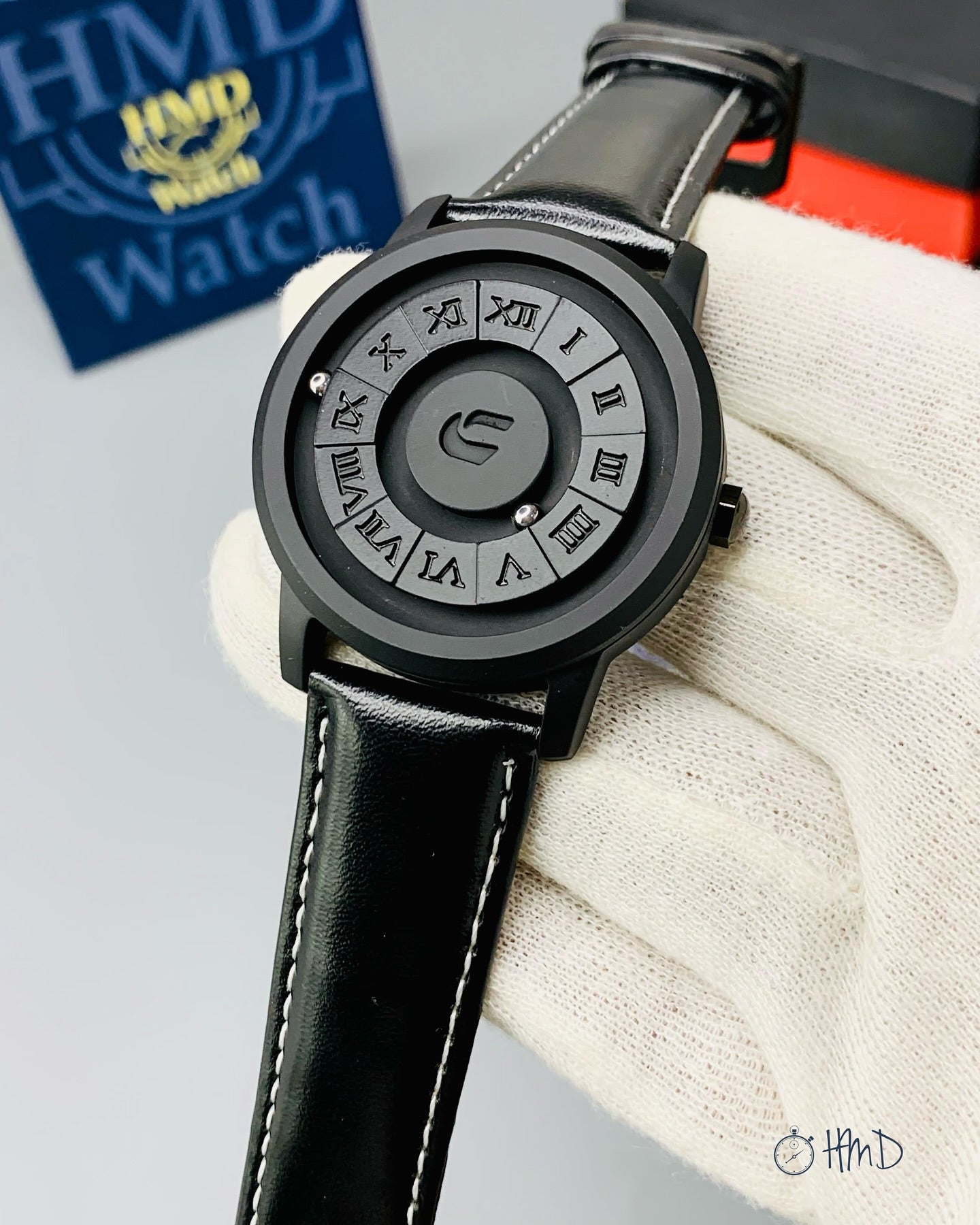 Men Creative Scrolling Pointer Magnetic Force Sport Watches